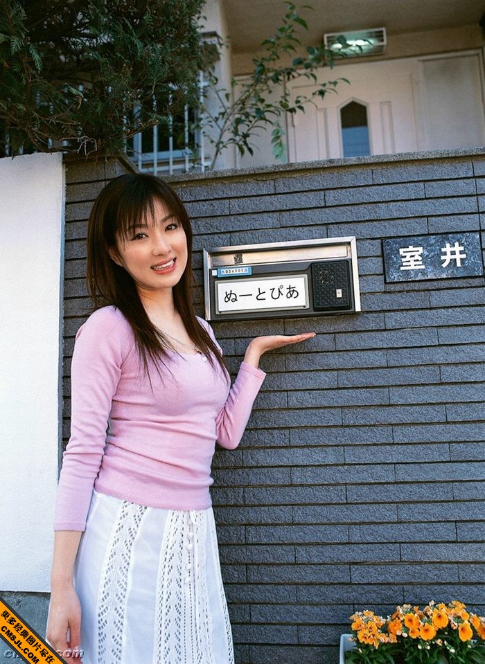 �ձ�������Ů��ķ�Ը�д��