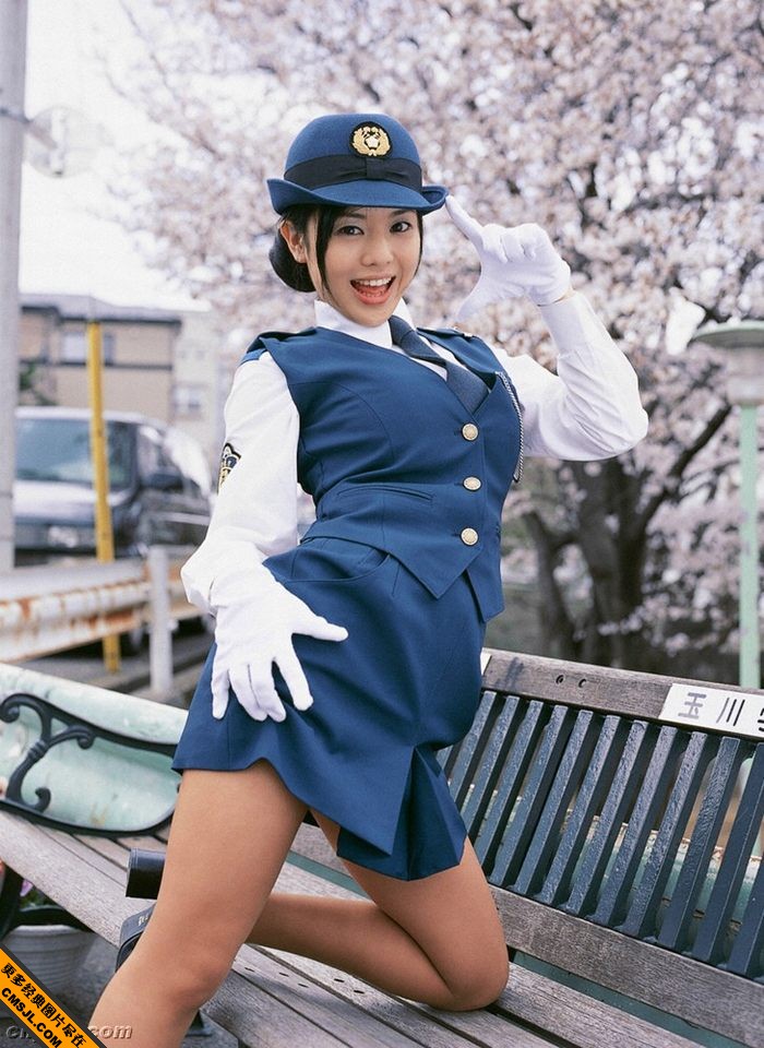 �ձ�������Ů��ķ�Ը�д��