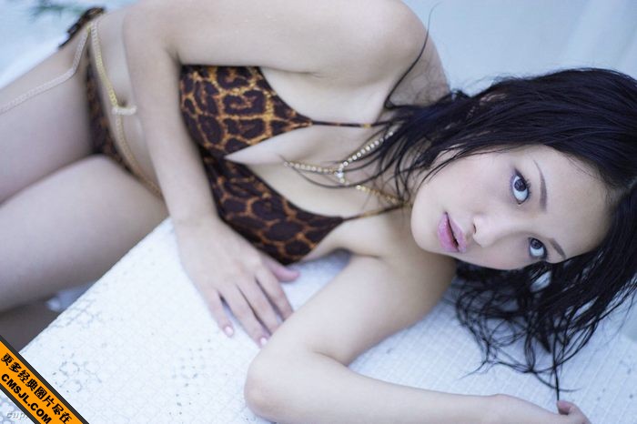 �Ը���Ůԡ��ϴ��д��