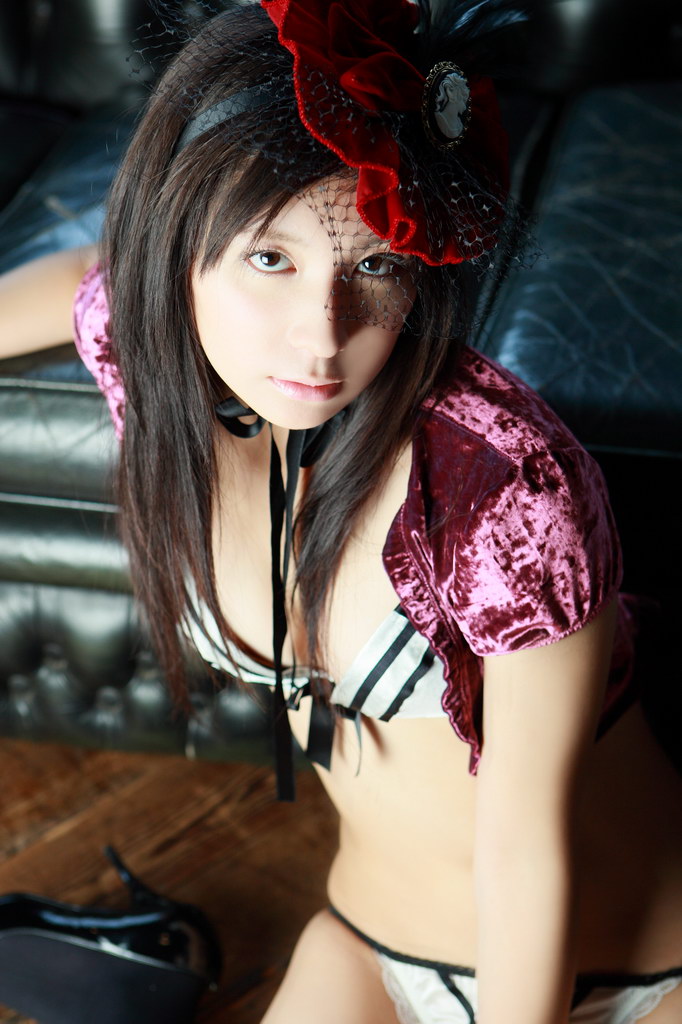 �����������MM