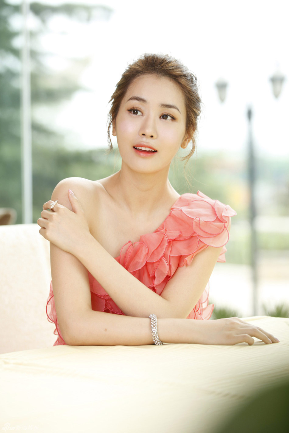 ����������ʹŮ������ຣ ���ۼ�����������Ψ��д��