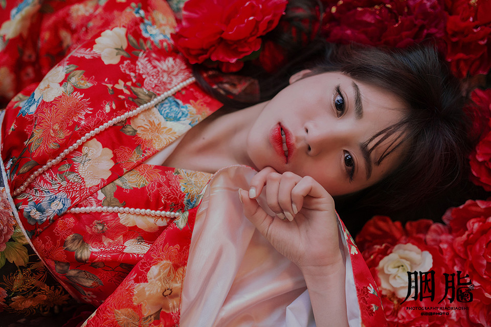 ��װ���и���д�� ����������������