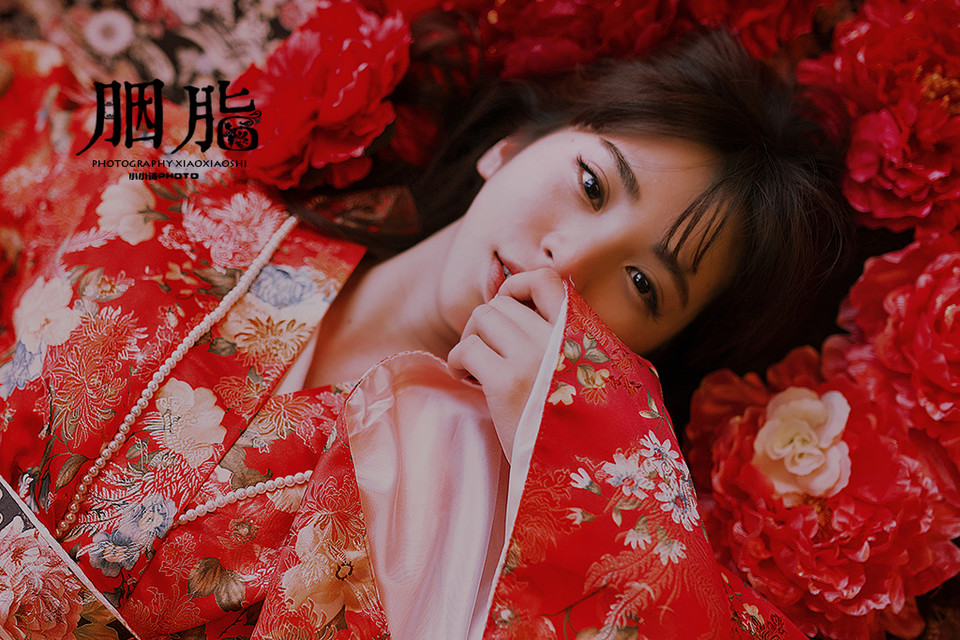 ��װ���и���д�� ����������������