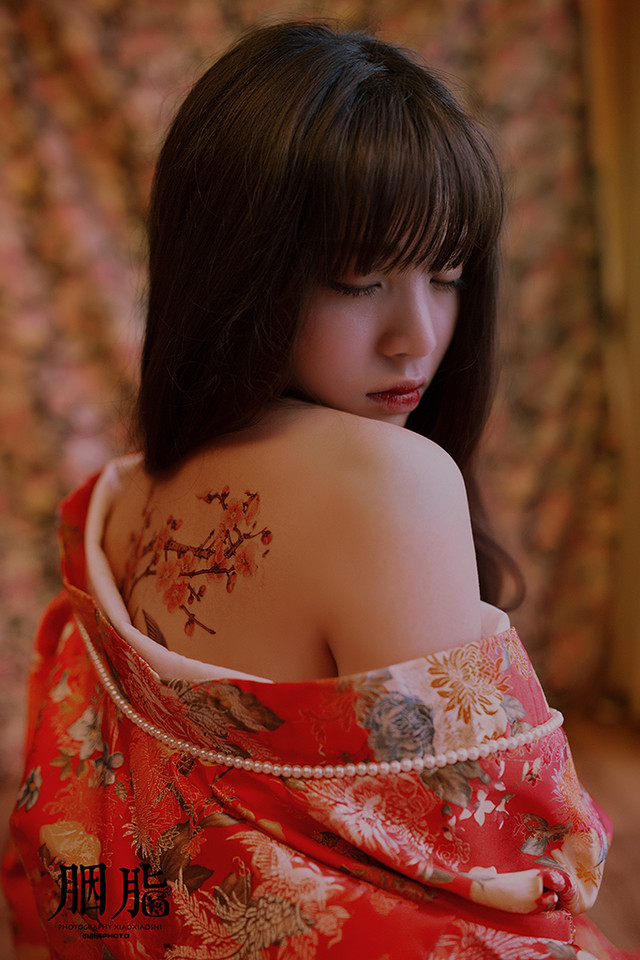 ��װ���и���д�� ����������������