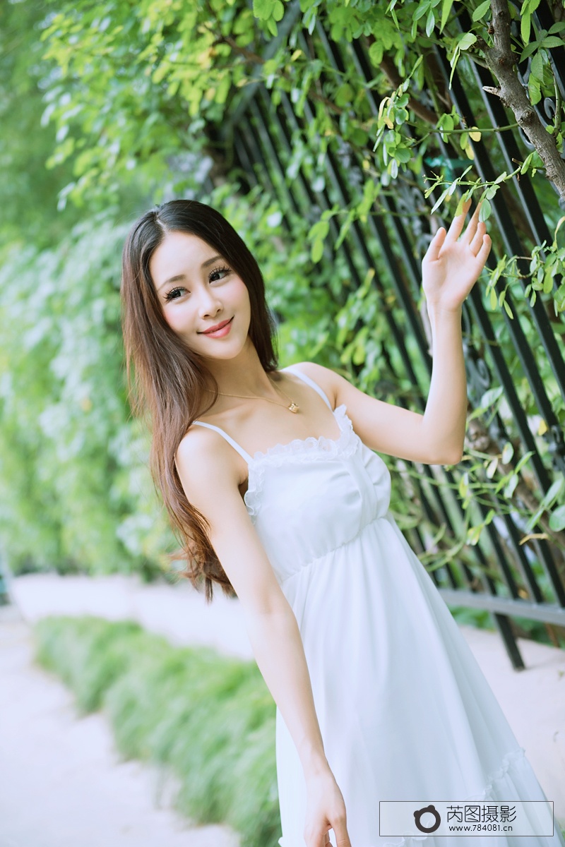 լ��Ů������崿��������д��