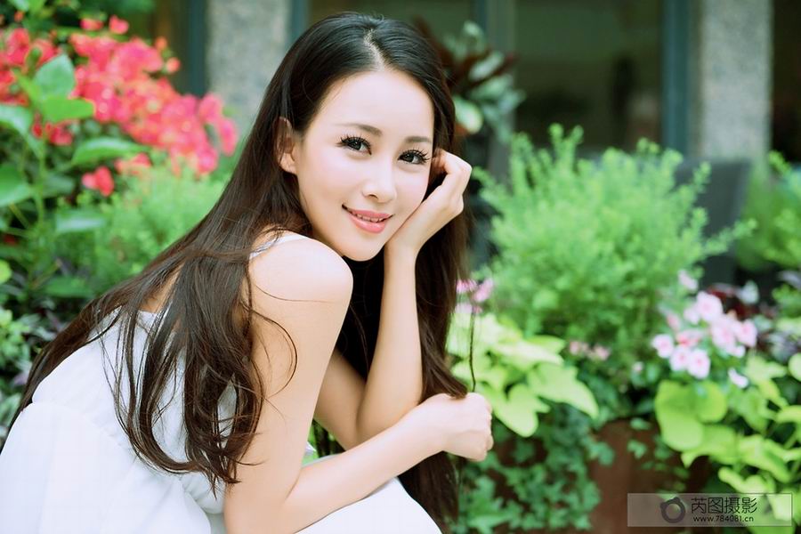 լ��Ů������崿��������д��