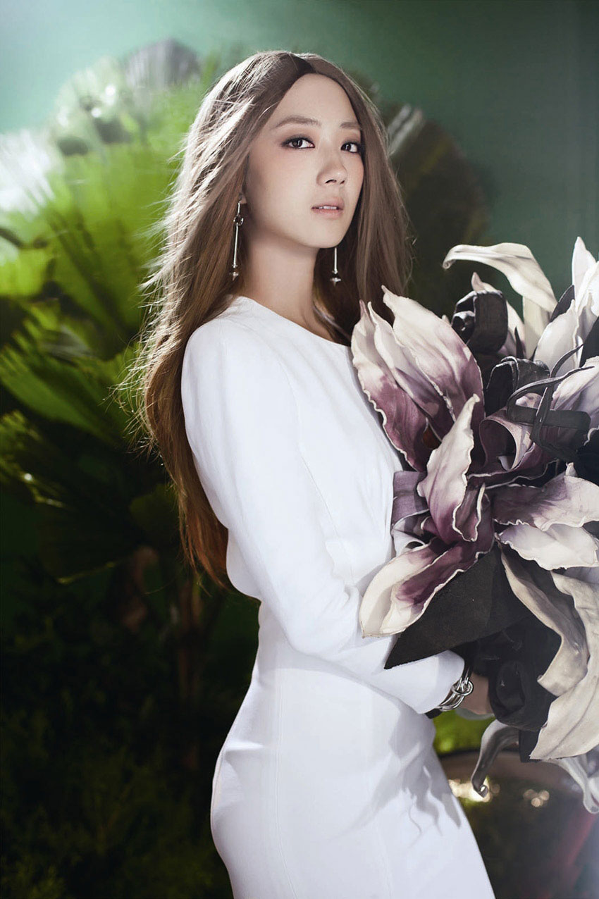 ����þ���ĸ���д�� ����ױ��������Ů����