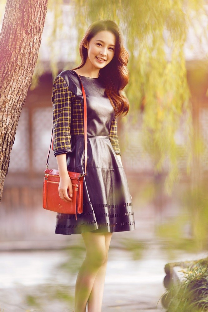 ��������������������д�� ͸¶֪��Ů������