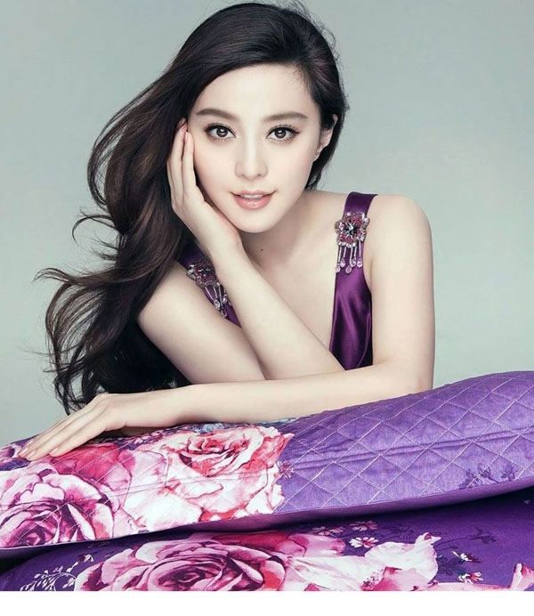 Ů�񷶱���������Ʒ���Ը�����ҹͼ�ϼ� 