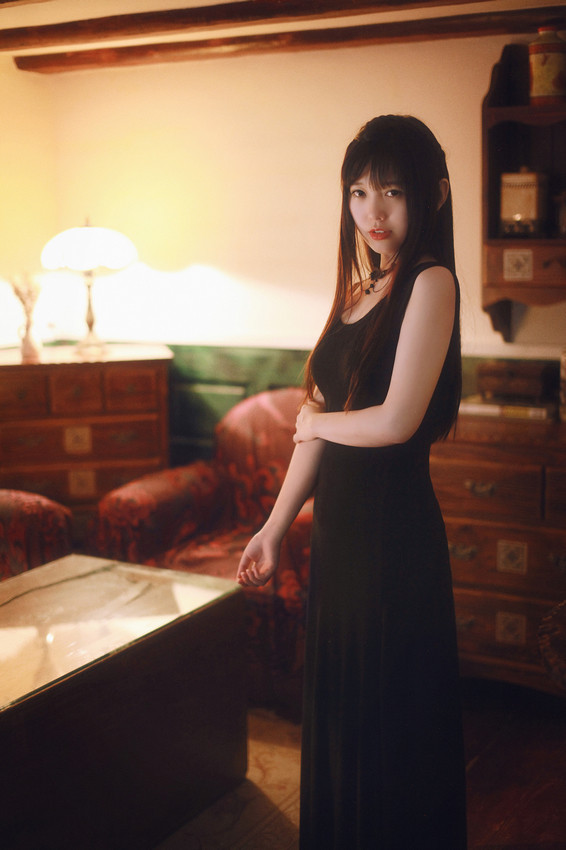 ��ˬ���йŵ������� 