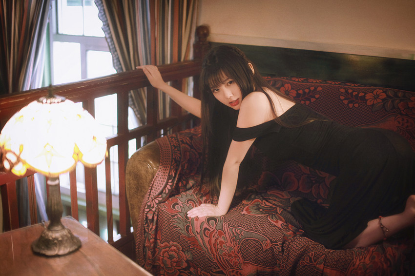 ��ˬ���йŵ������� 