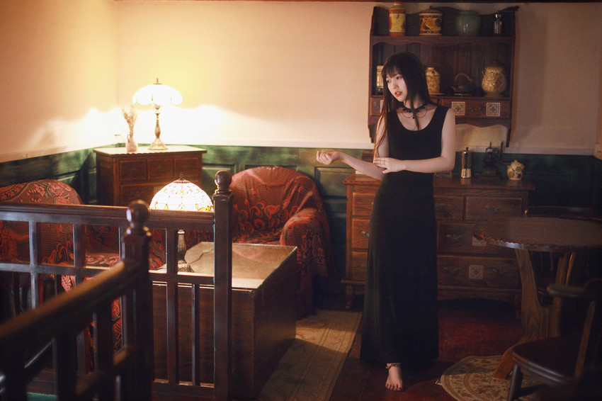 ��ˬ���йŵ������� 