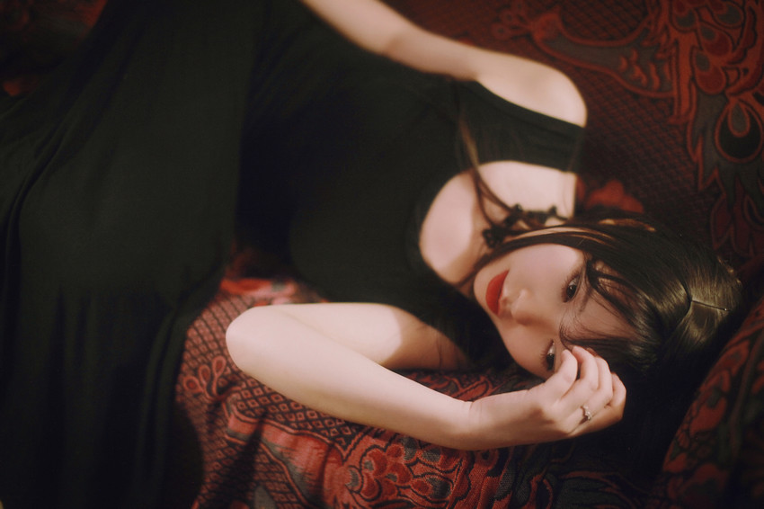 ��ˬ���йŵ������� 