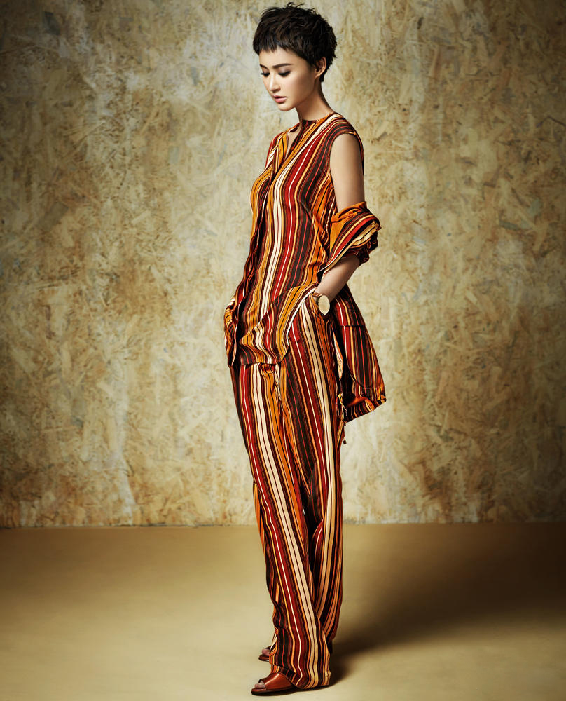 �����������־�����ع� ����̷�ڹ����������  