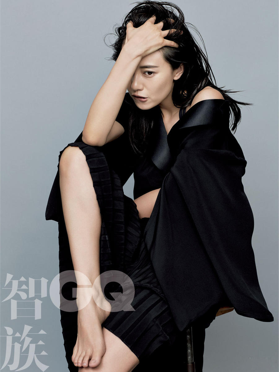 ��ԲԲ��־����д�� ��ױ������ɫ�Ը�  