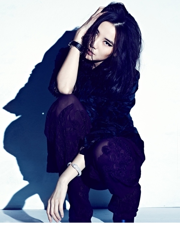 �μ�Ӳ����װд�� �����Ȼ�Ů���� 