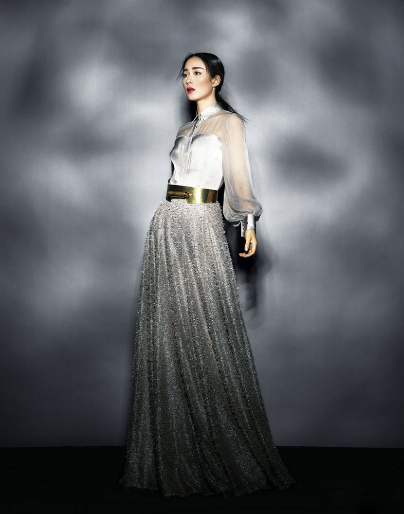 ��һ�����Ը�д�� ����ʵ���ʾŮ���ջ� 