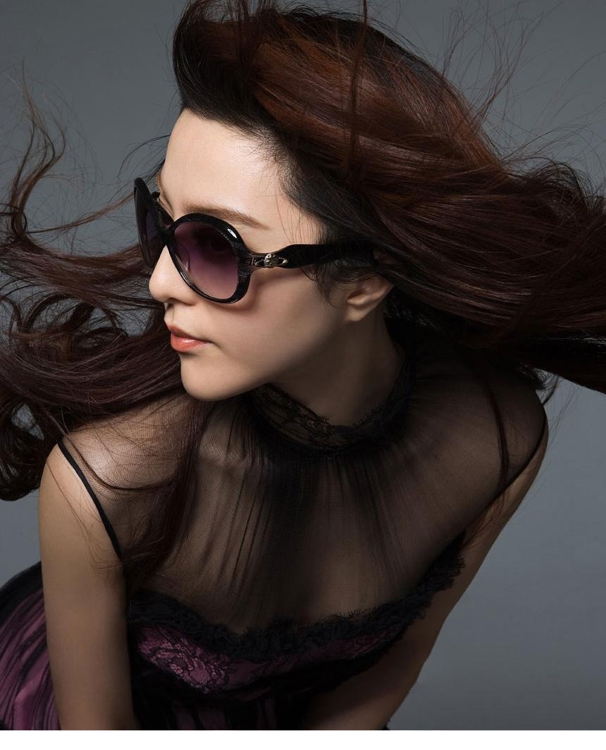 �Ը�Ů�񷶱�����ҹ���۾����Ը���д�� 