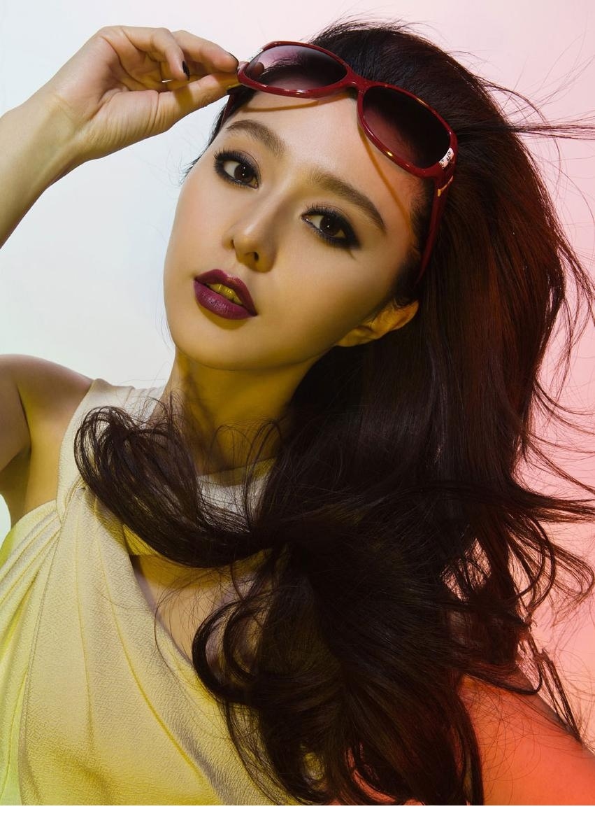 �Ը�Ů�񷶱�����ҹ���۾����Ը���д�� 