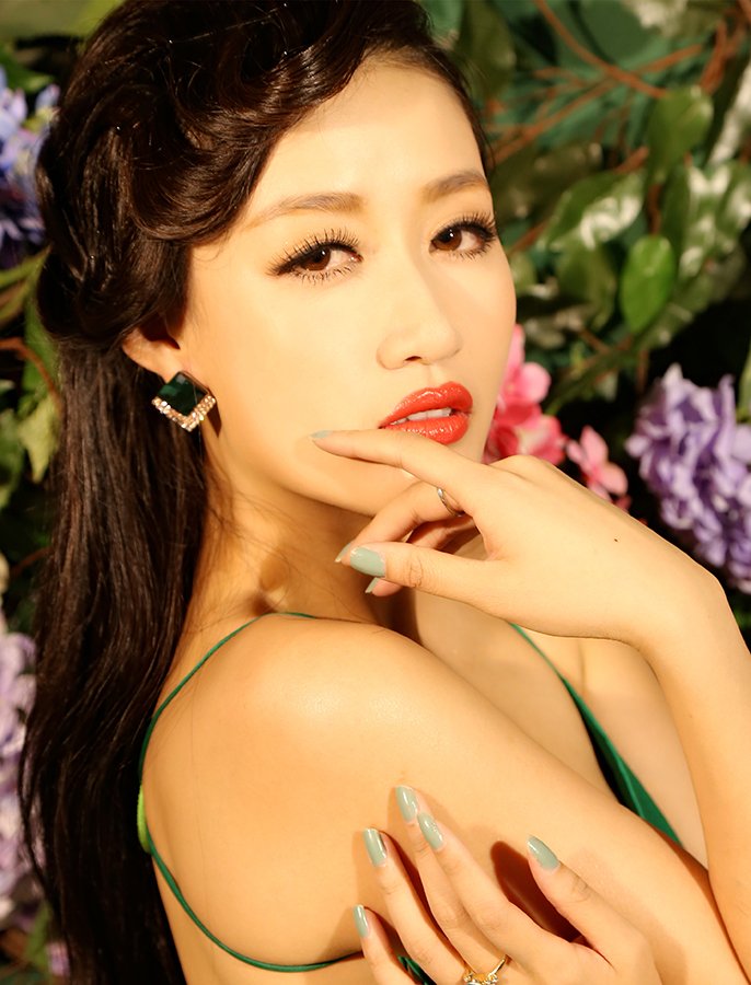 �ﾴ�����մ�¶��ȹ����д�� �����Ը����� 