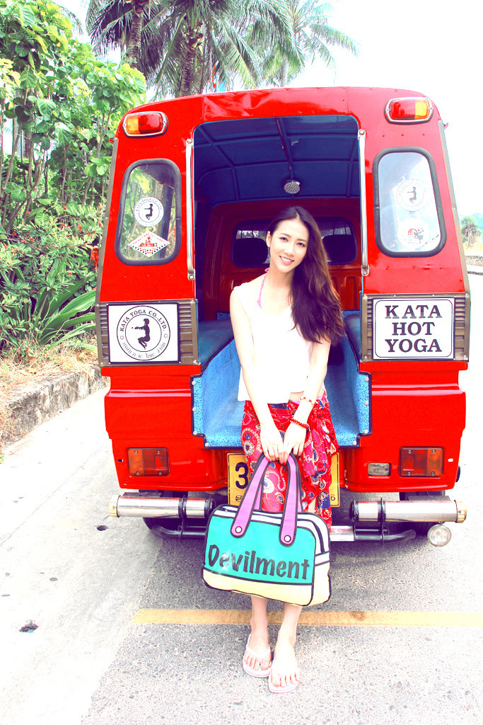 ���ӷ���д���ع� ΢ЦŮ�����������ջ� 