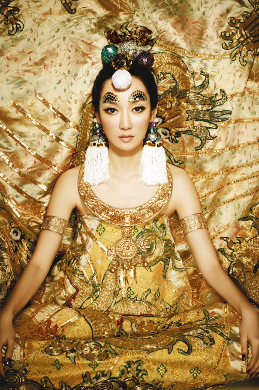 ����������̨������������д�漯��