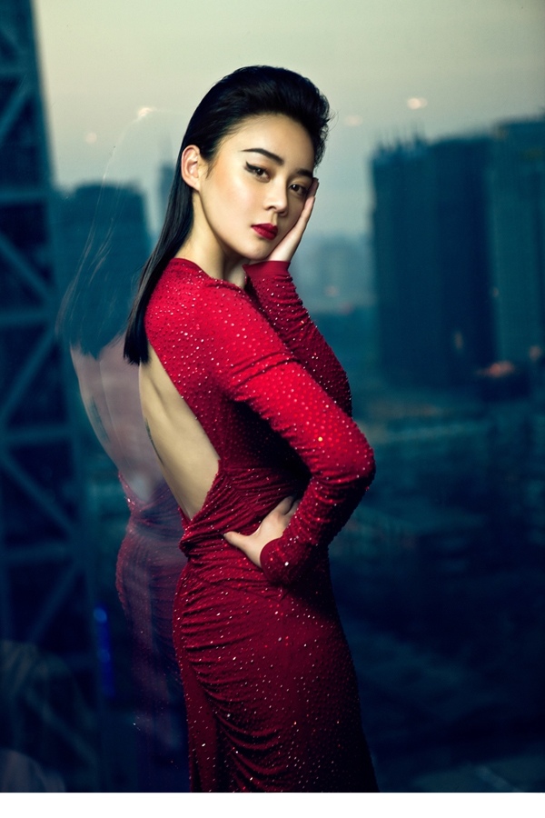 Ԭ���Ը����� �㱳ˮ���ȹ���պ����� 