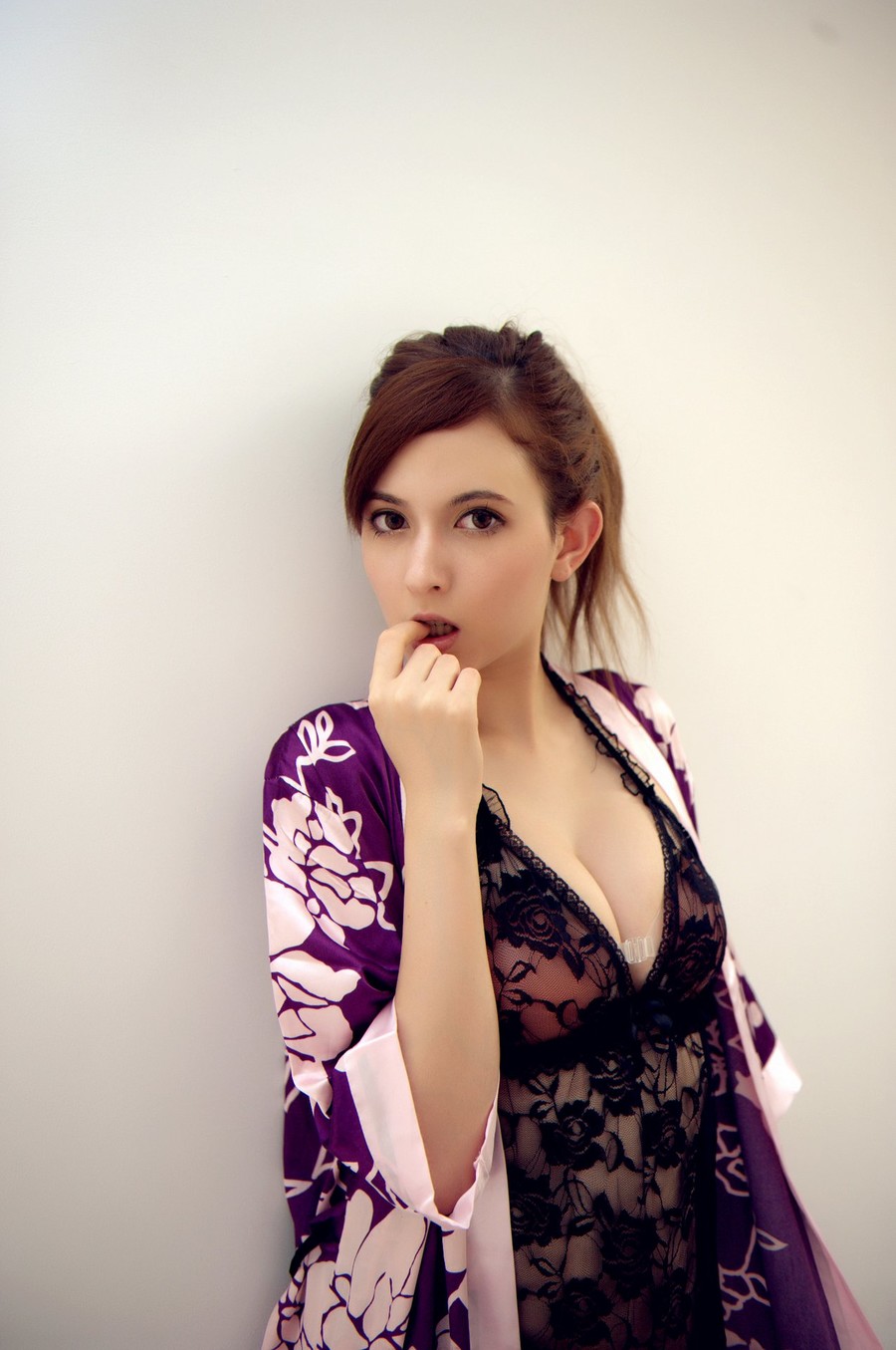 �ձ�Ů��ƽ�׽������������Ը���˿����д��