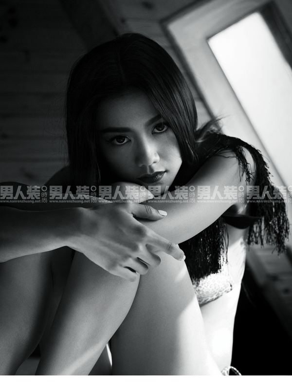 �������Ը���־�� ����˫���������� 