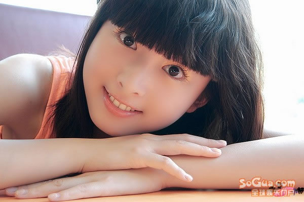 �崿��Ů����߾���