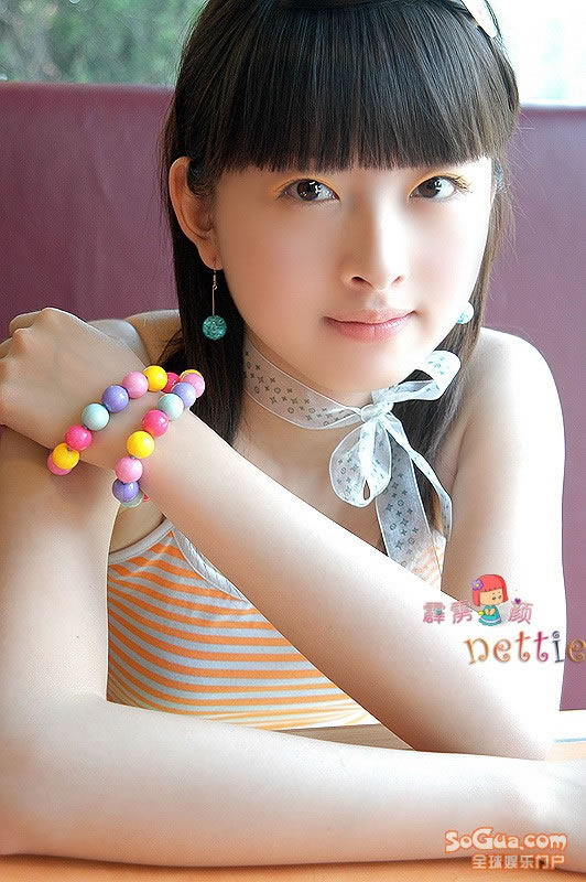 �崿��Ů����߾���