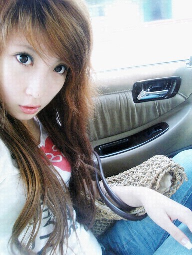 ���������Ư����Ů