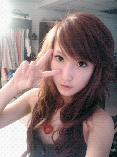 ���������Ư����Ů