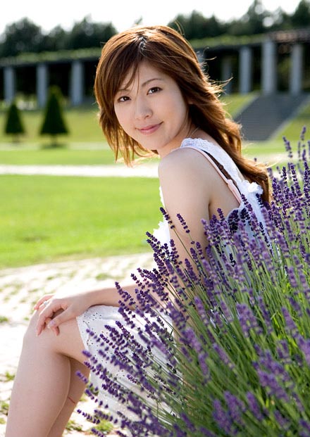 ����޹�²ݻ����Ů��