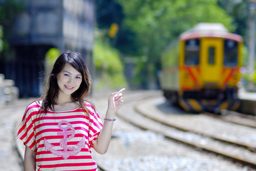 YOKO��Ů·��ٻӰ