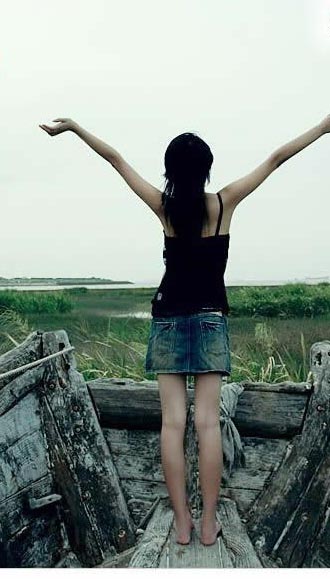 �������������ˬ����Ů