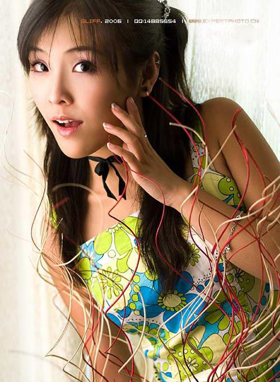 ģ����������ˬŮ��