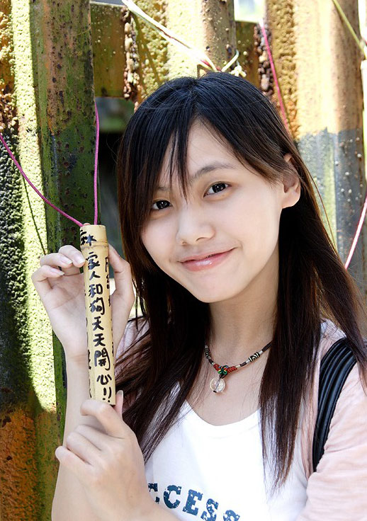 �����崿����Ȼ�����¸о��Ŀɰ�MM