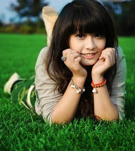 �ഺʱ���޵�Ư����Ů����MM