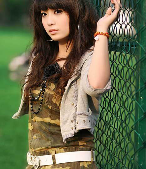 �ഺʱ���޵�Ư����Ů����MM