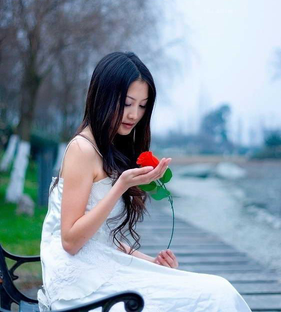 �Ҹ���С��Ů