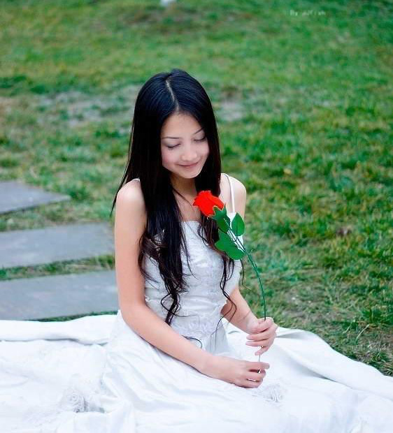 �Ҹ���С��Ů