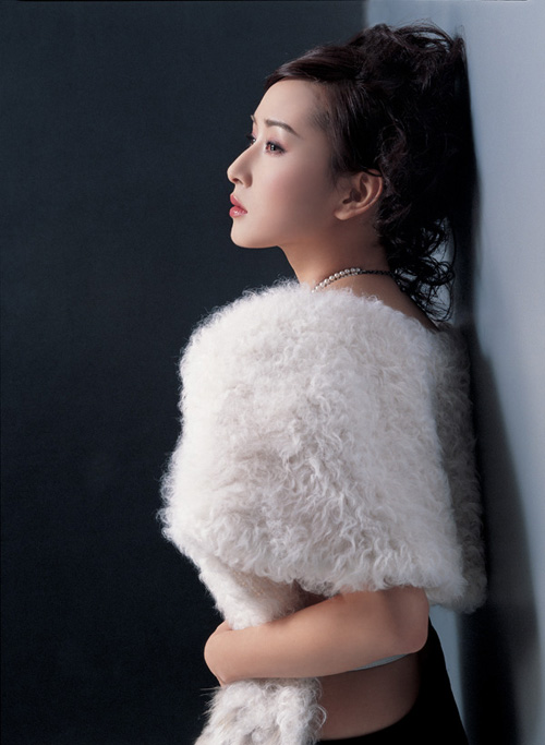 �������ŵ����ˡ���Ħ���Ը�Ů