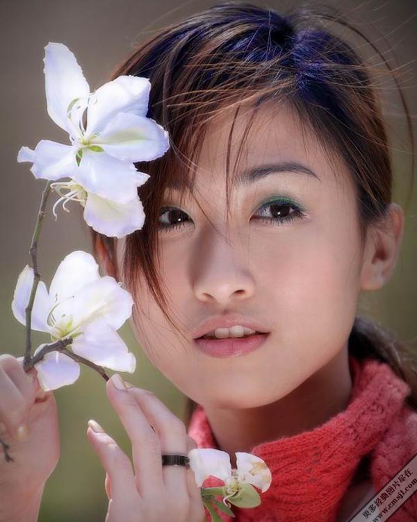 ˮ��Ư�������Ů��