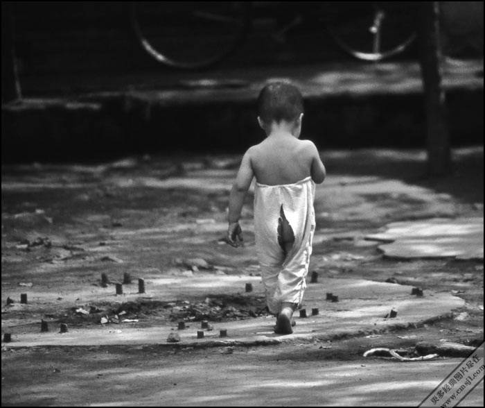 �ڰ���Ƭ����