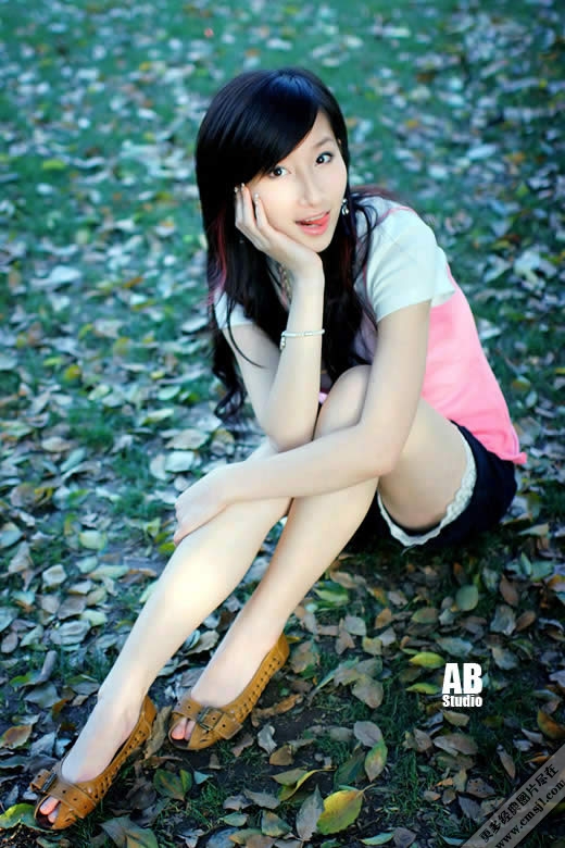 ӵ�������Ů��