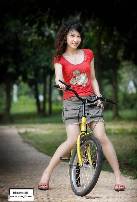 �ﵥ������Ů