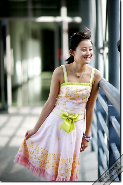 ����Ů��