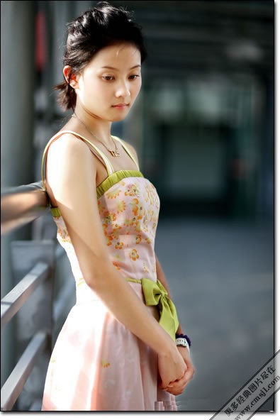 ����Ů��