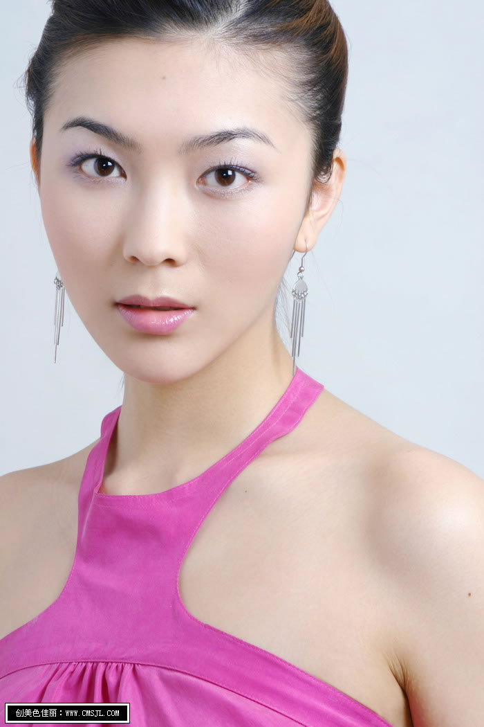 ��Ů����